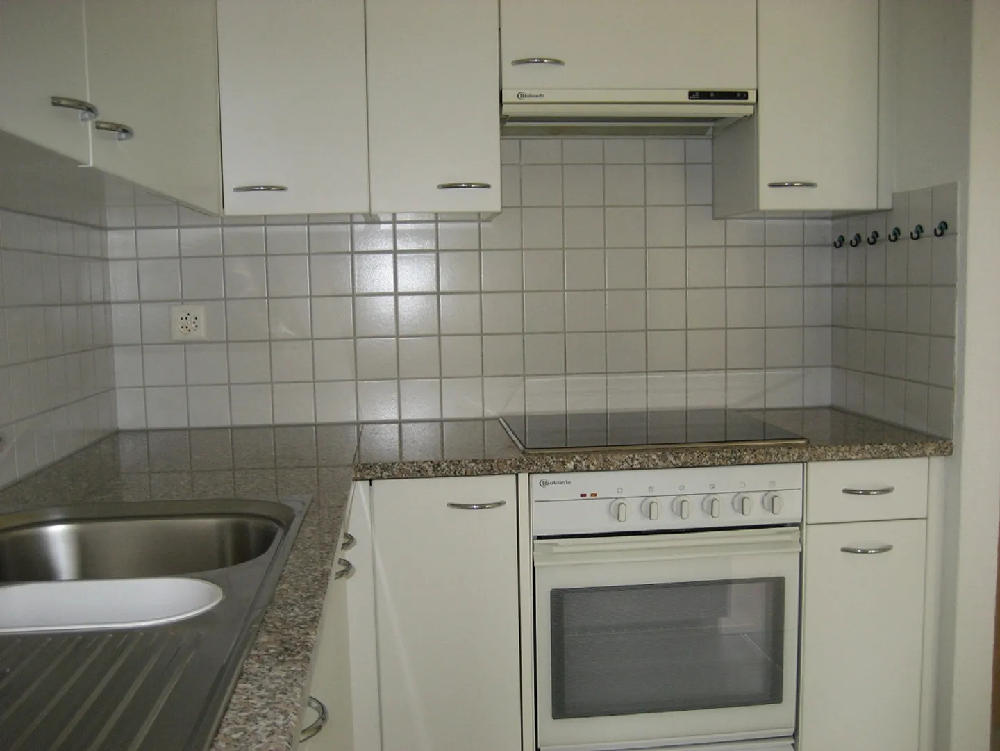 Charmante 2.5 Zimmer Wohnung - Foto 2 von 10