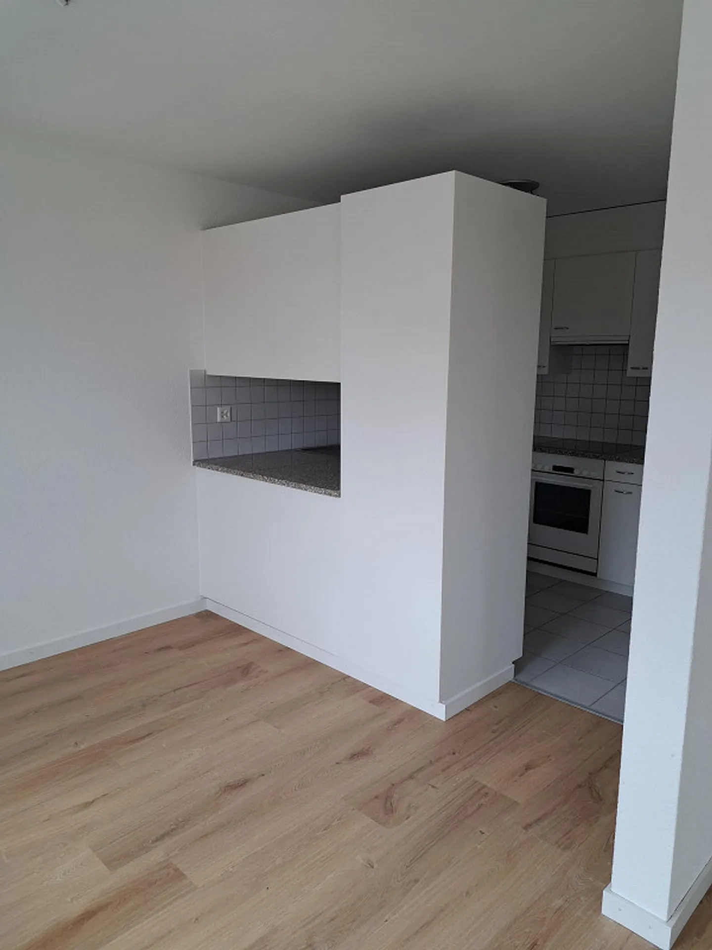 Charmante 2.5 Zimmer Wohnung - Foto 7 von 10