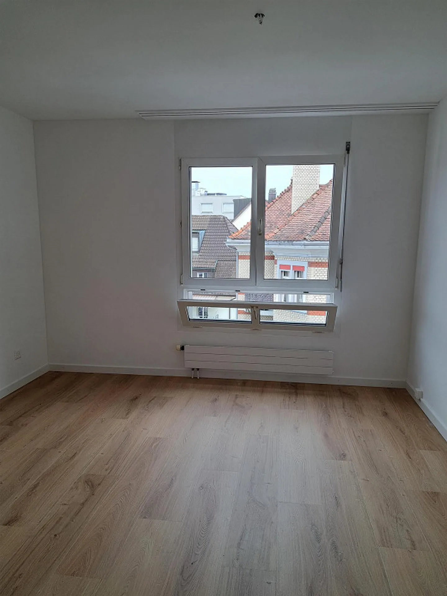 Charmante 2.5 Zimmer Wohnung - Foto 10 von 10