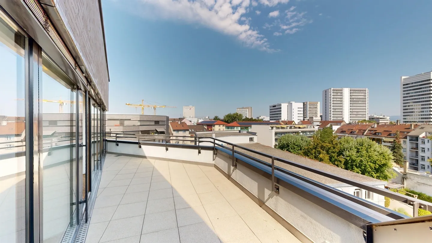 Attention! Dream penthouse apartment on 2 floors with 3 terraces! - Photo 9 of 12