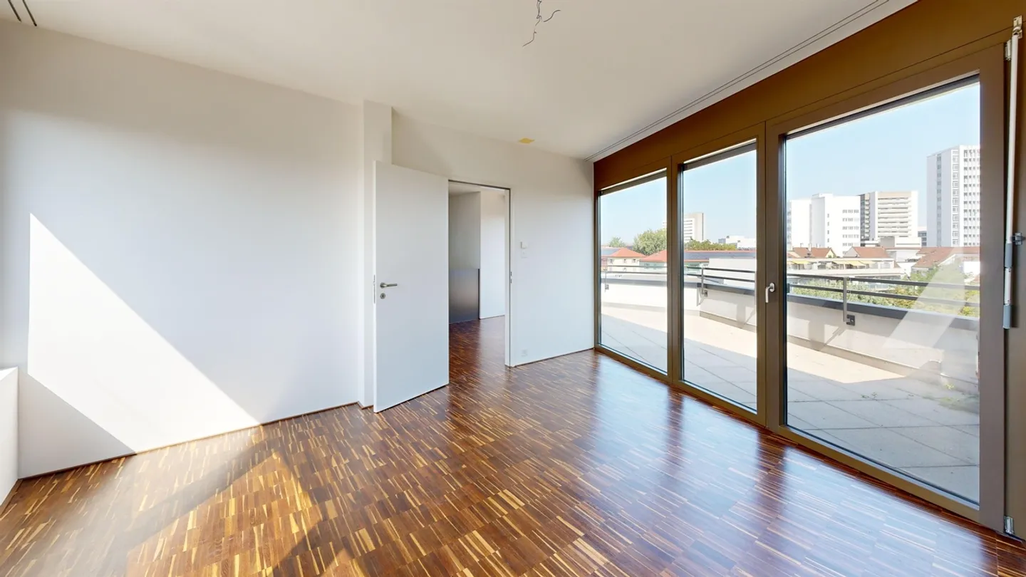 Attention! Dream penthouse apartment on 2 floors with 3 terraces! - Photo 10 of 12
