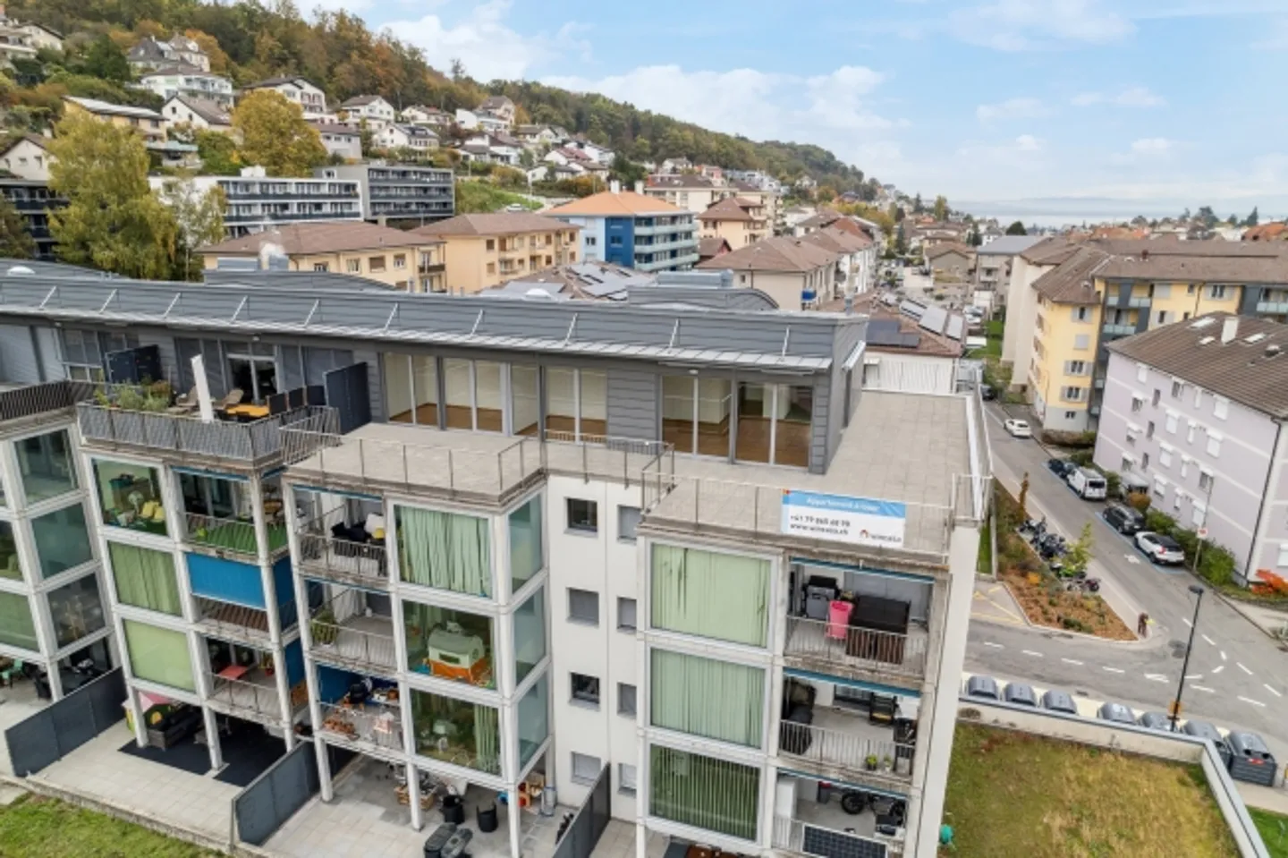 Attique lumineux avec balcon - Photo 1 sur 1