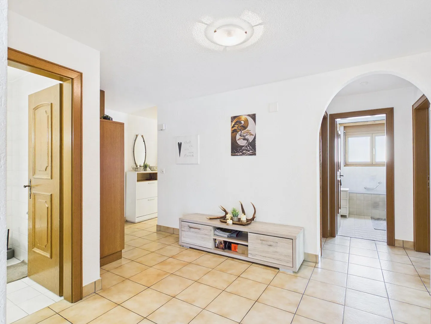 Charming Garden Apartment with View and Garage near Visp - Photo 8 of 15