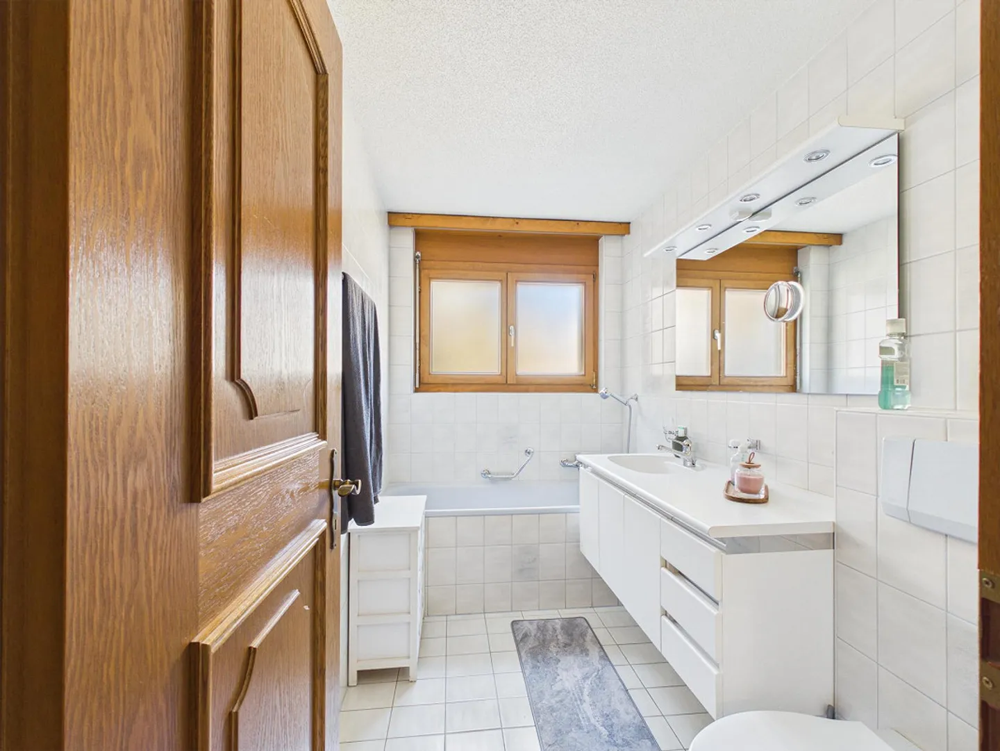 Charming Garden Apartment with View and Garage near Visp - Photo 11 of 15