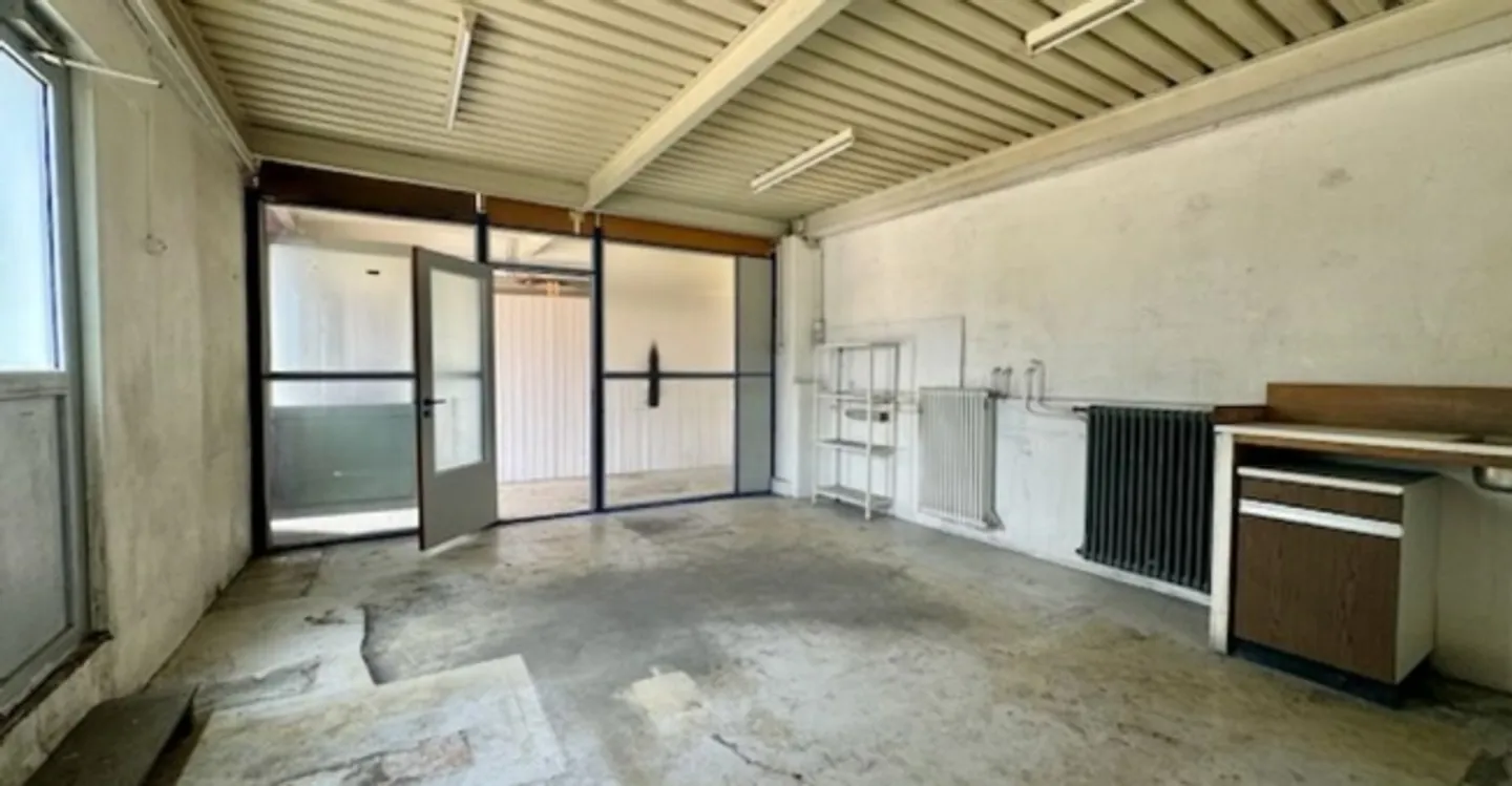 Industrial Object - Photo 10 of 11