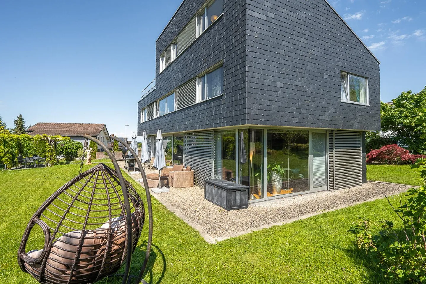 Freistehendes Einfamilienhaus mit Aussicht - Foto 3 von 28