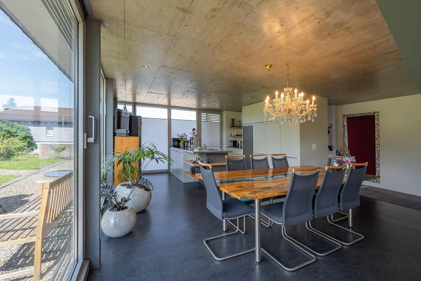 Freistehendes Einfamilienhaus mit Aussicht - Foto 6 von 28