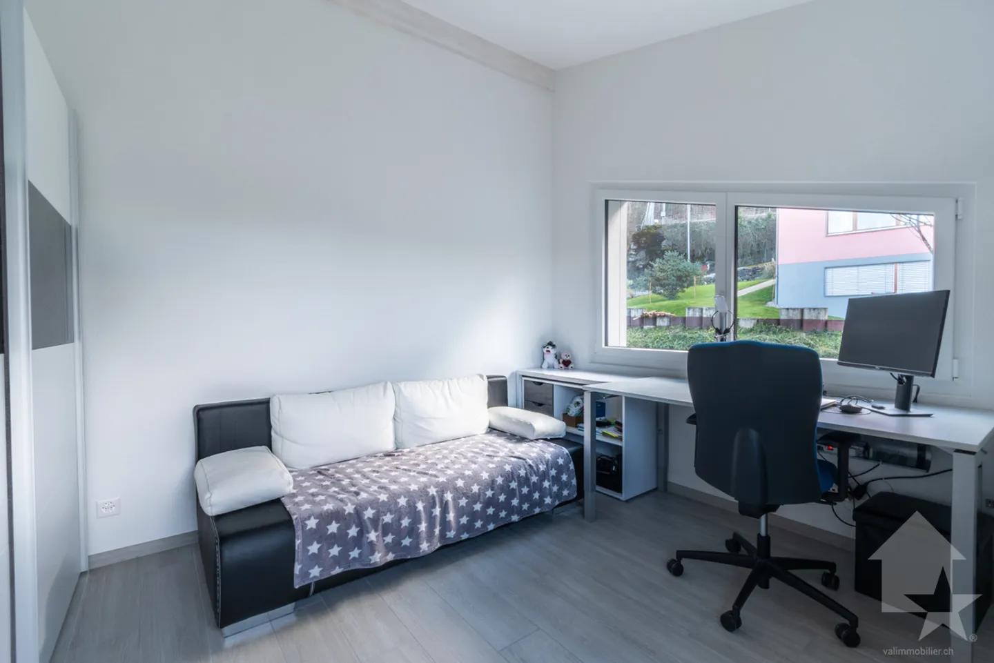 St-Gingolph, magnifica villa idealmente situata - Foto 6 di 8