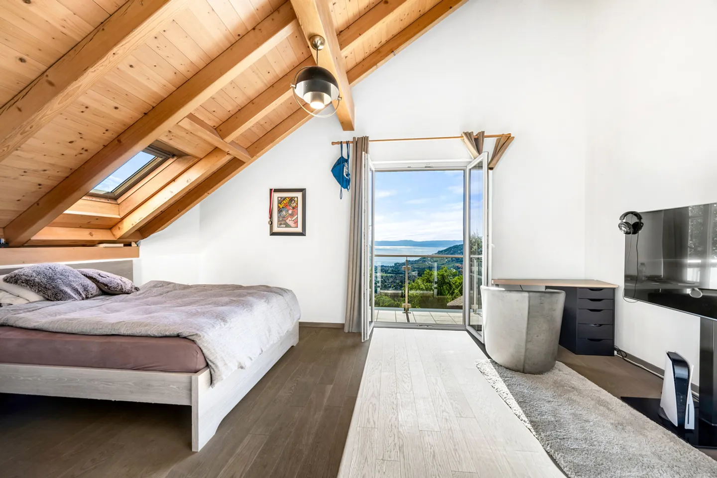 Elegant Family Home with Lake Views - Photo 14 of 21