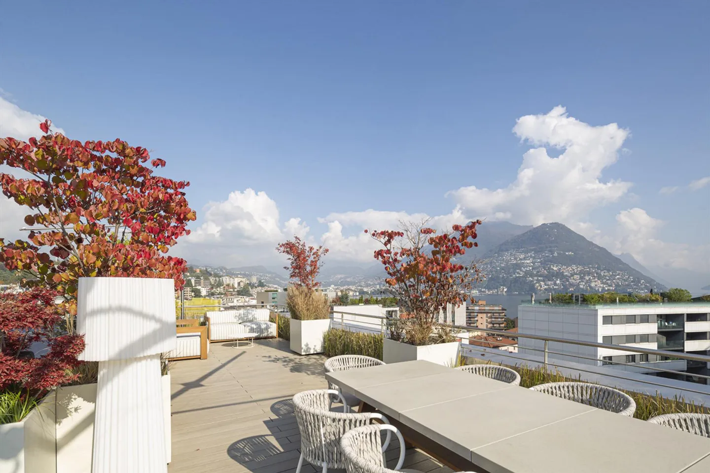 Attico moderno con terrazza - Foto 1 di 5