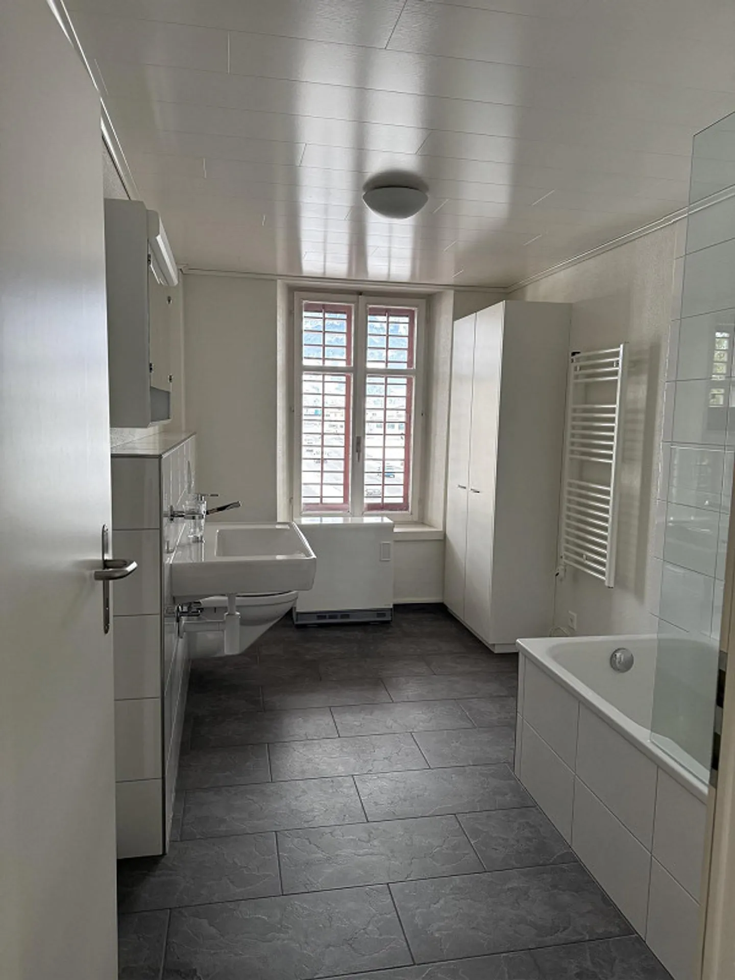 Charmante Wohnung in Ingenbohl - Foto 3 von 10