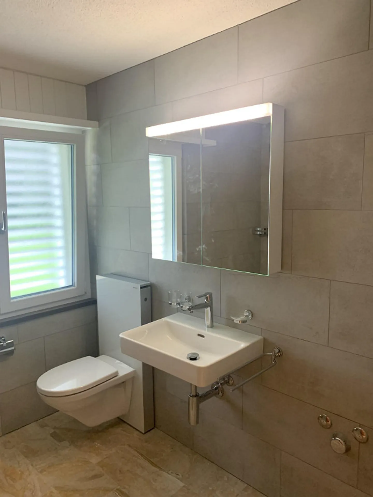 Charmante 4,5-Zimmer-Wohnung in Schwyz - Foto 6 von 12
