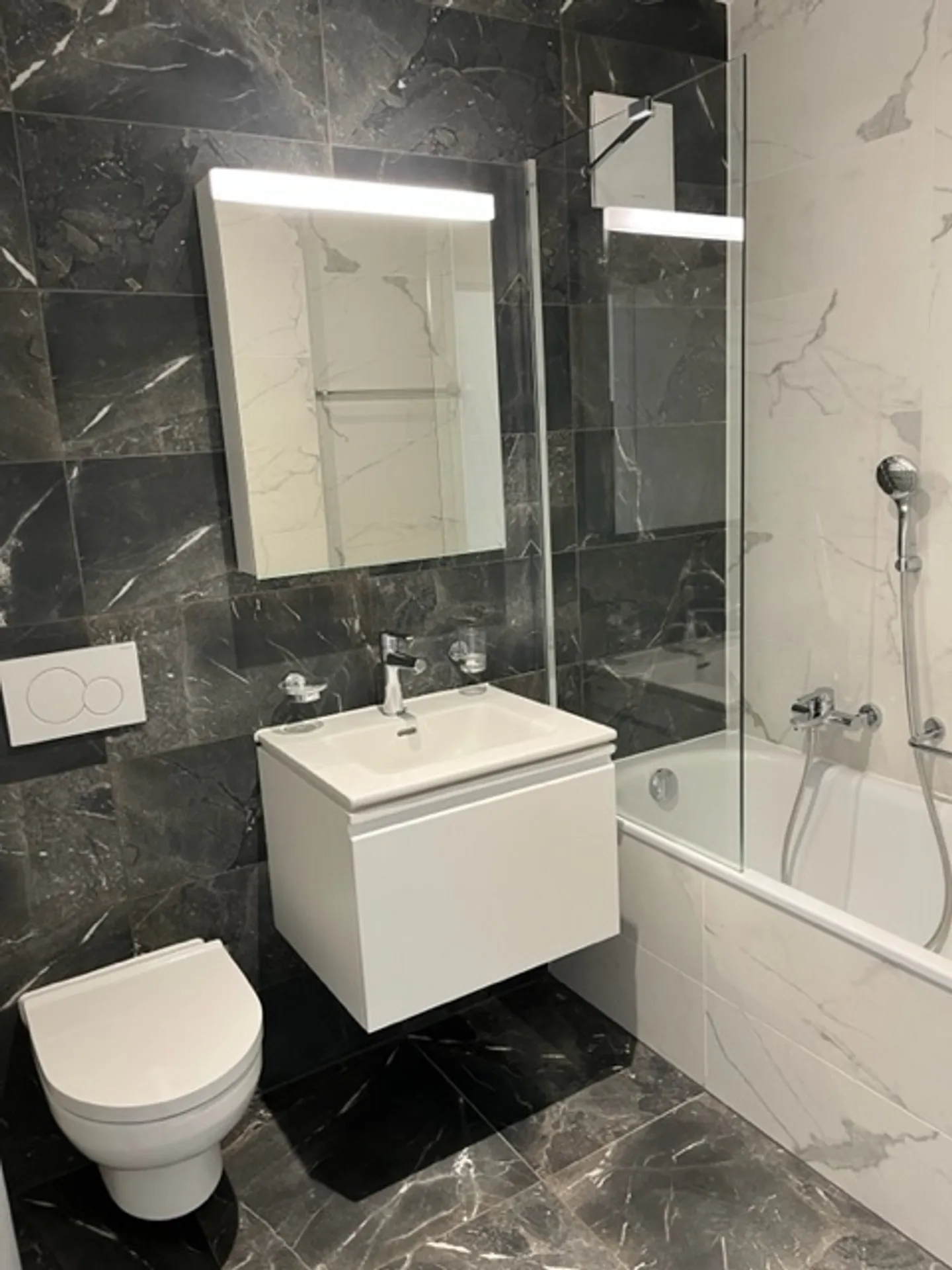 Charmant appartement 3,5 pièces - Photo 3 sur 6