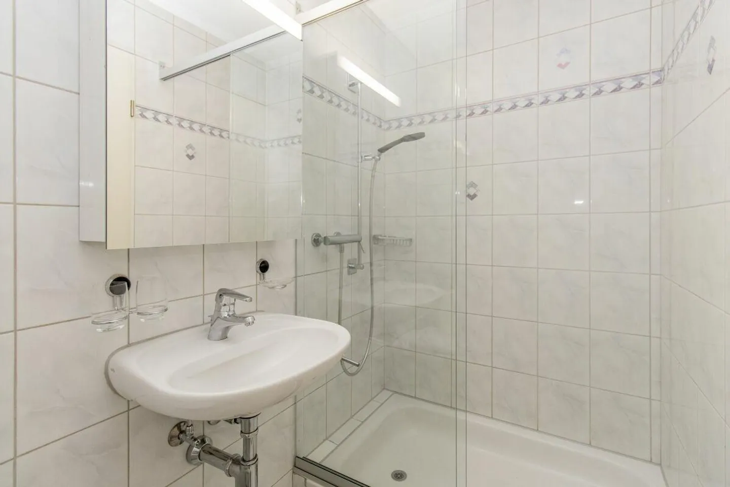 Attic Oasis with Säntis View - Wide View, Living Comfort and Peace - Photo 9 of 11