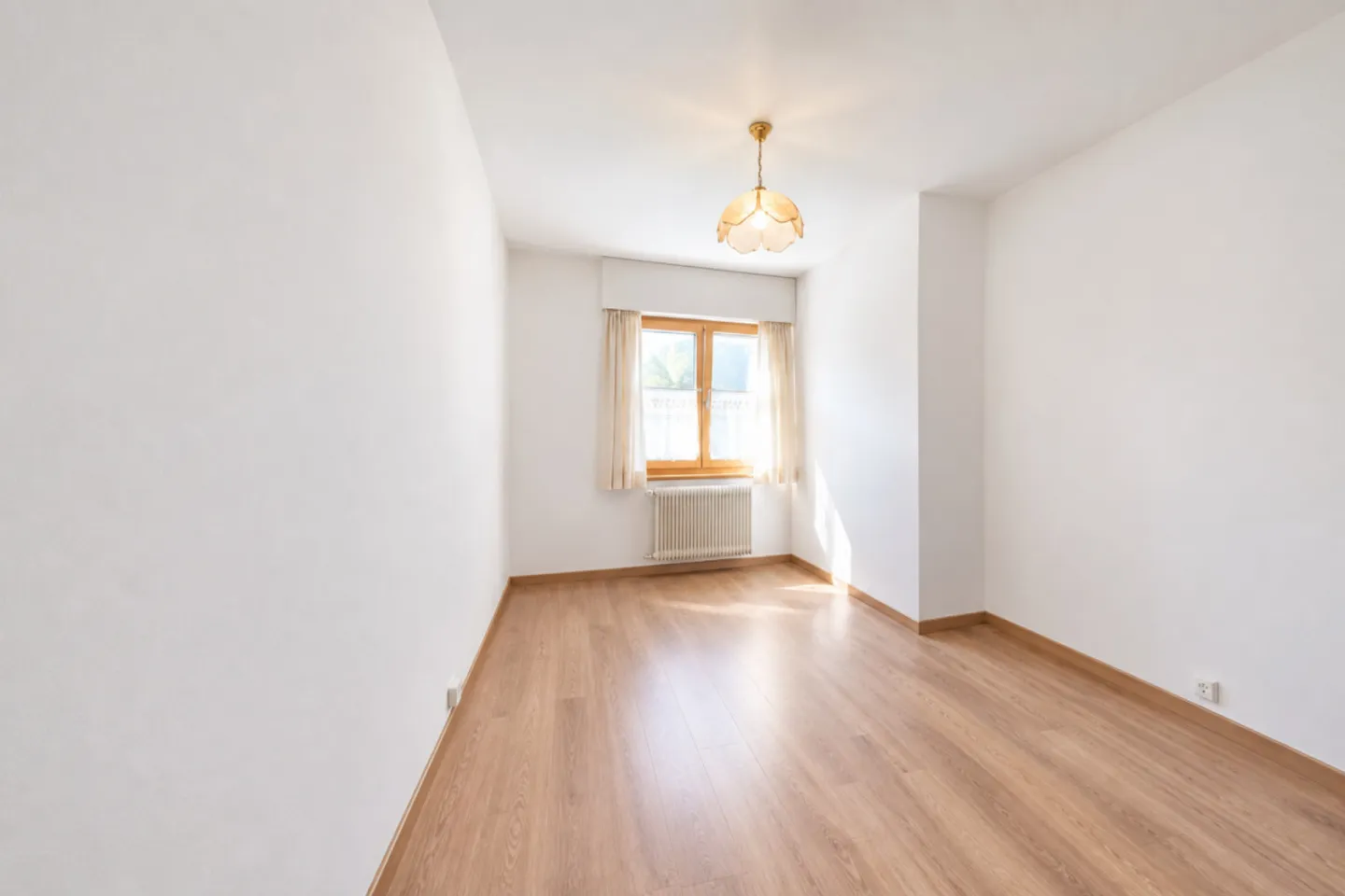 4.5-room apartment in St-Pierre-de-Clages - Photo 14 of 15