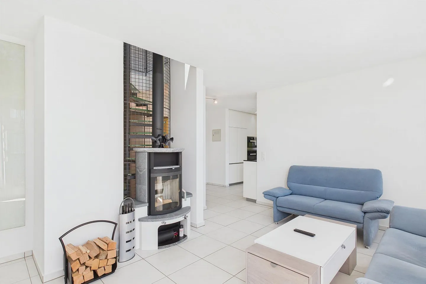 LIVING WITH A VIEW – CHARMING PENTHOUSE APARTMENT IN ... - Photo 2 of 5