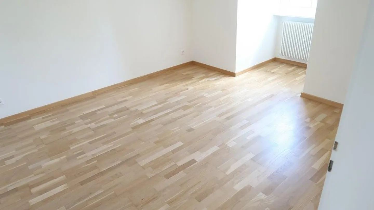 Cozy 3-Room Apartment - Photo 8 of 10