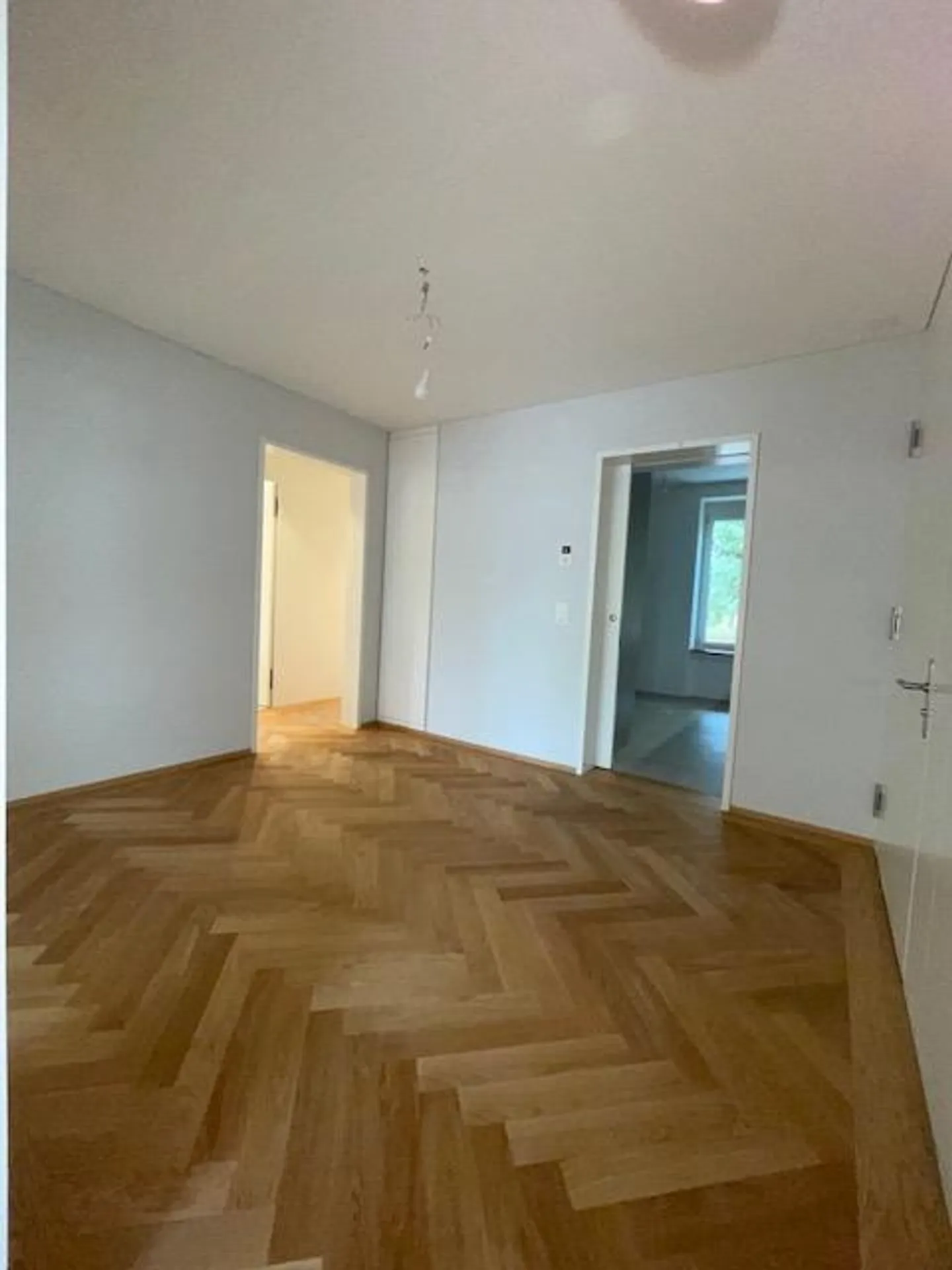 Stilvolle 5-Zimmerwohnung in Zürich - Foto 4 von 19