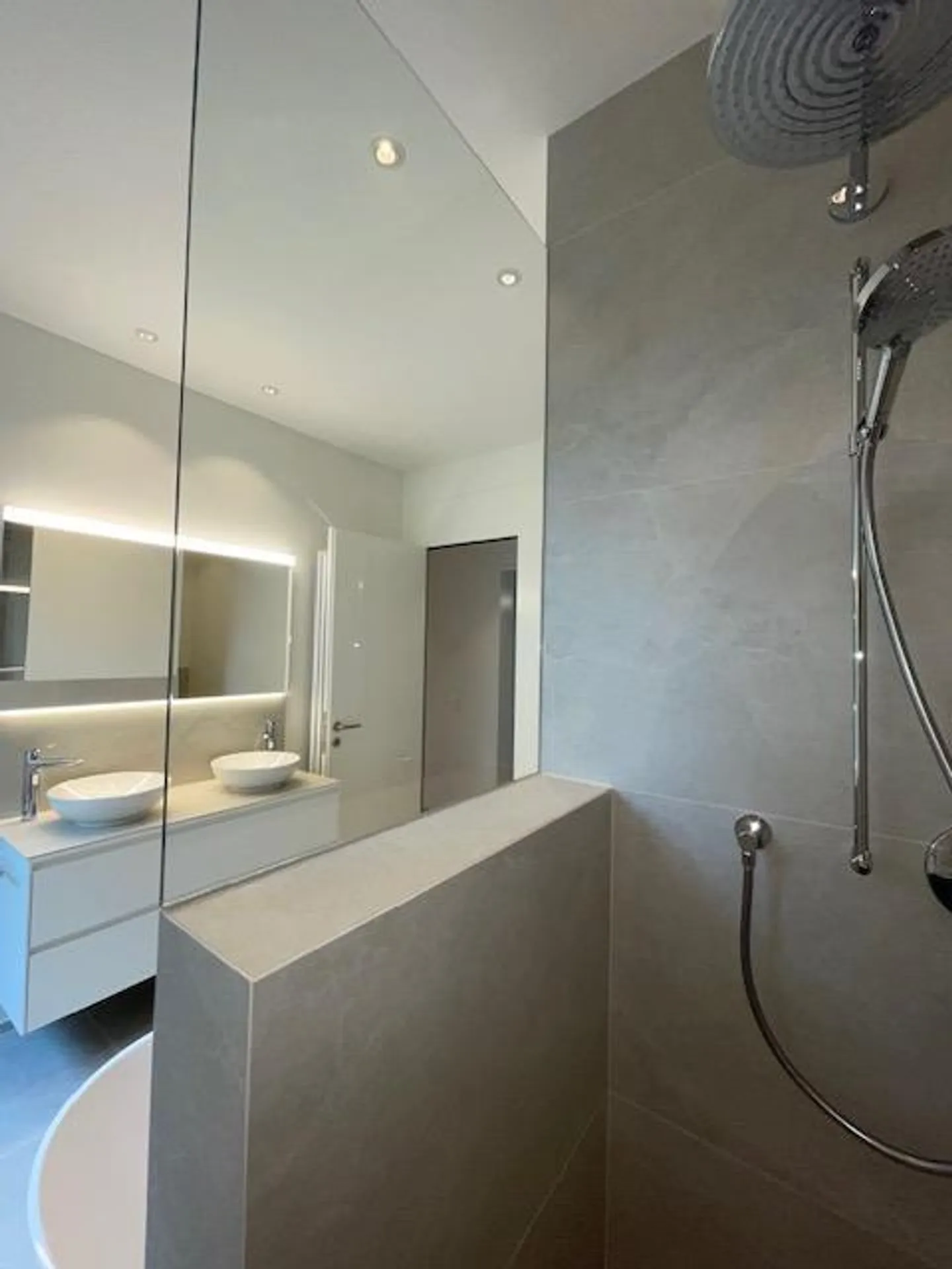 Stilvolle 5-Zimmerwohnung in Zürich - Foto 18 von 19