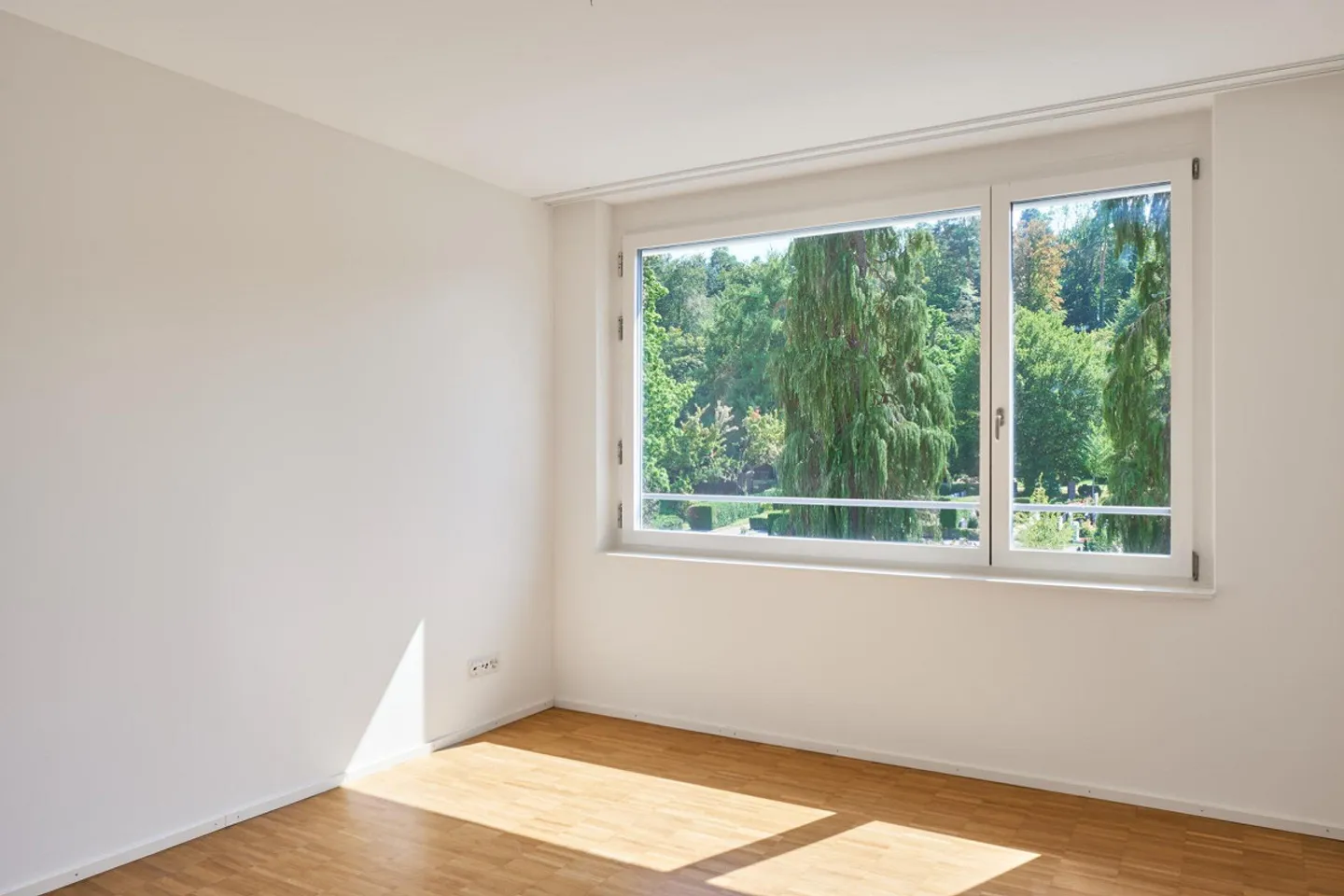 Modern apartment with spacious roof terrace - Photo 8 of 11