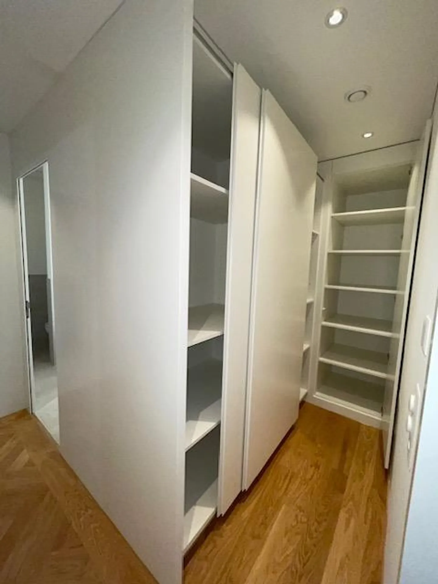 Stilvolle 5-Zimmerwohnung in Zürich - Foto 15 von 19