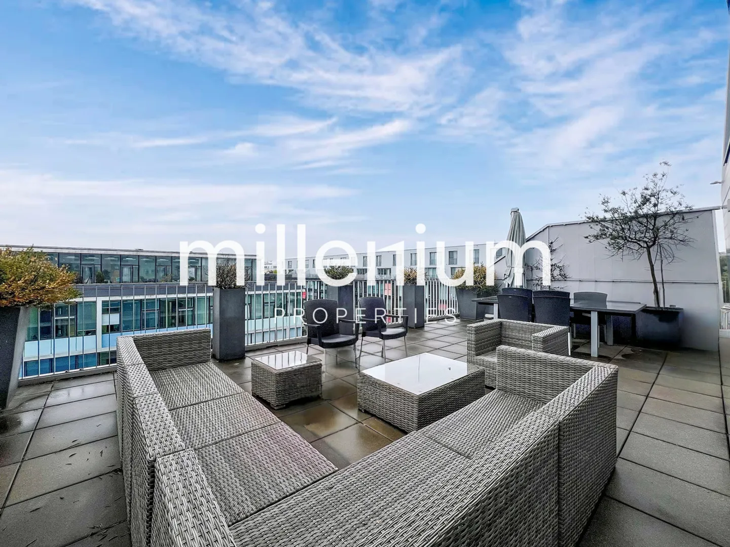 Attic apartment near international organizations - Photo 1 of 20