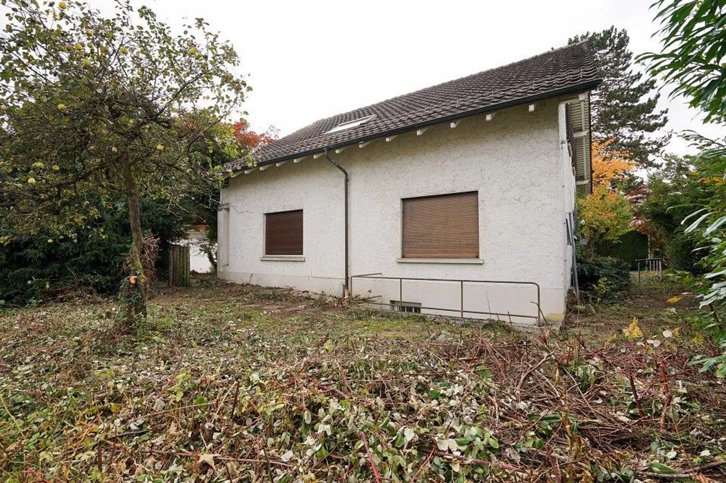 Terreno edificabile con due case unifamiliari esistenti - Foto 4 di 8