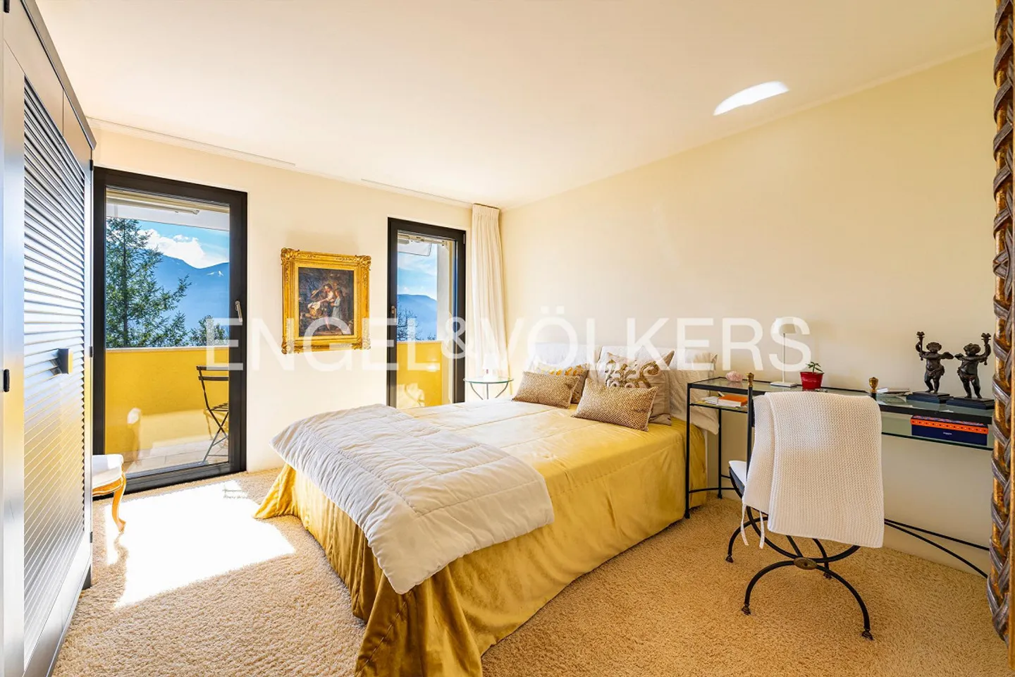 Villa avec garage double et vue sur le lac (45) - Photo 6 sur 11