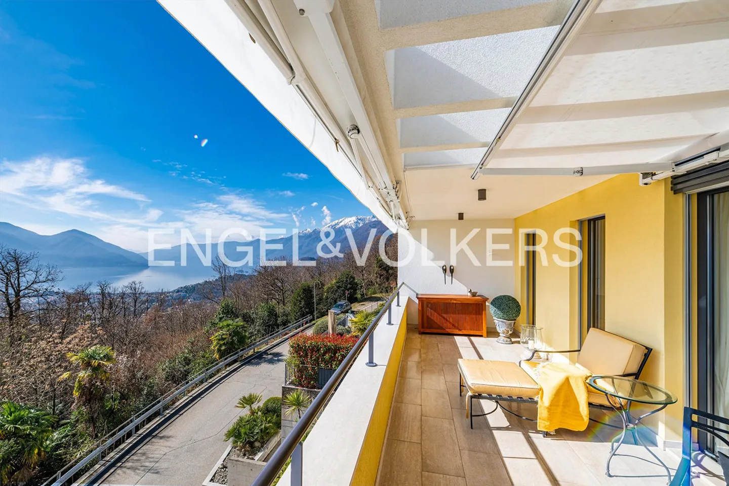 Villa avec garage double et vue sur le lac (45) - Photo 7 sur 11