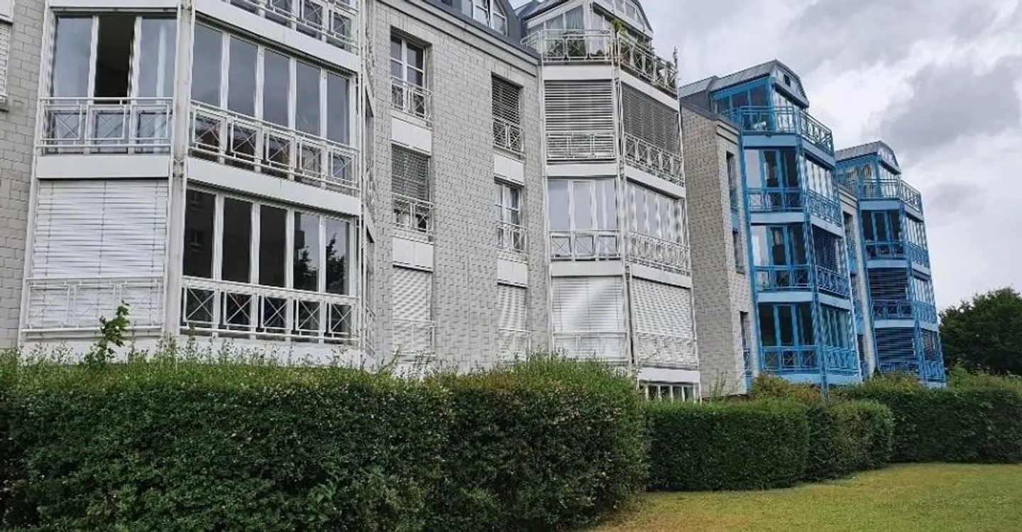 Moderne 3.5-Zimmerwohnung - Foto 1 von 9