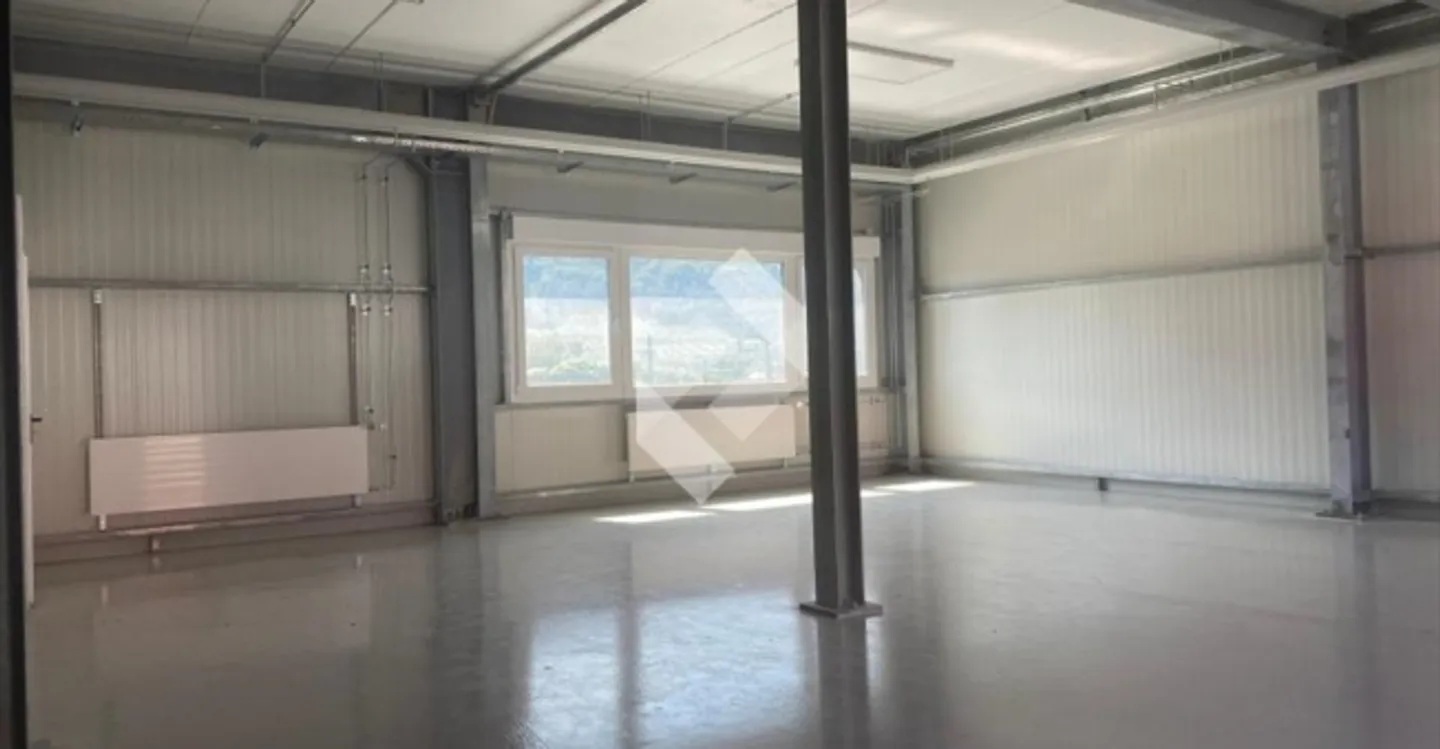 Office - Photo 4 of 12