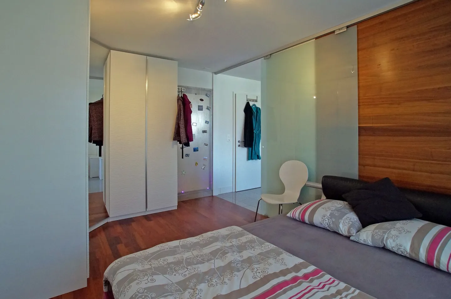 Grosse Wohnung zentral, Ideal für Junggebliebene - Foto 5 von 12