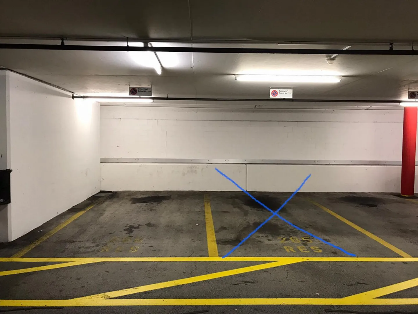 Parcheggio Schützenmatte - Posto auto centrale ad Altdorf - Foto 2 di 2