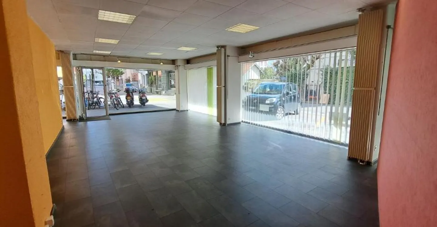 Commercial Space in Bienne - Photo 3 of 6