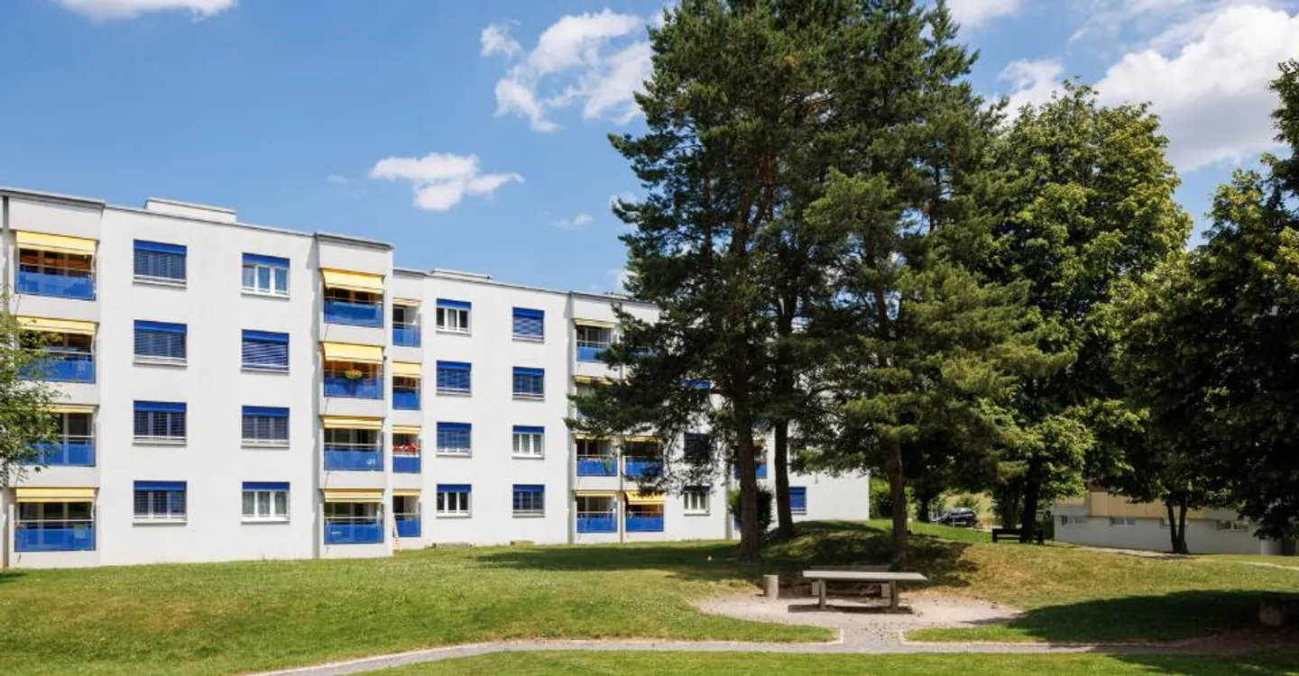 Appartement Charmant dans un Quartier Verdoyant - Photo 3 sur 4
