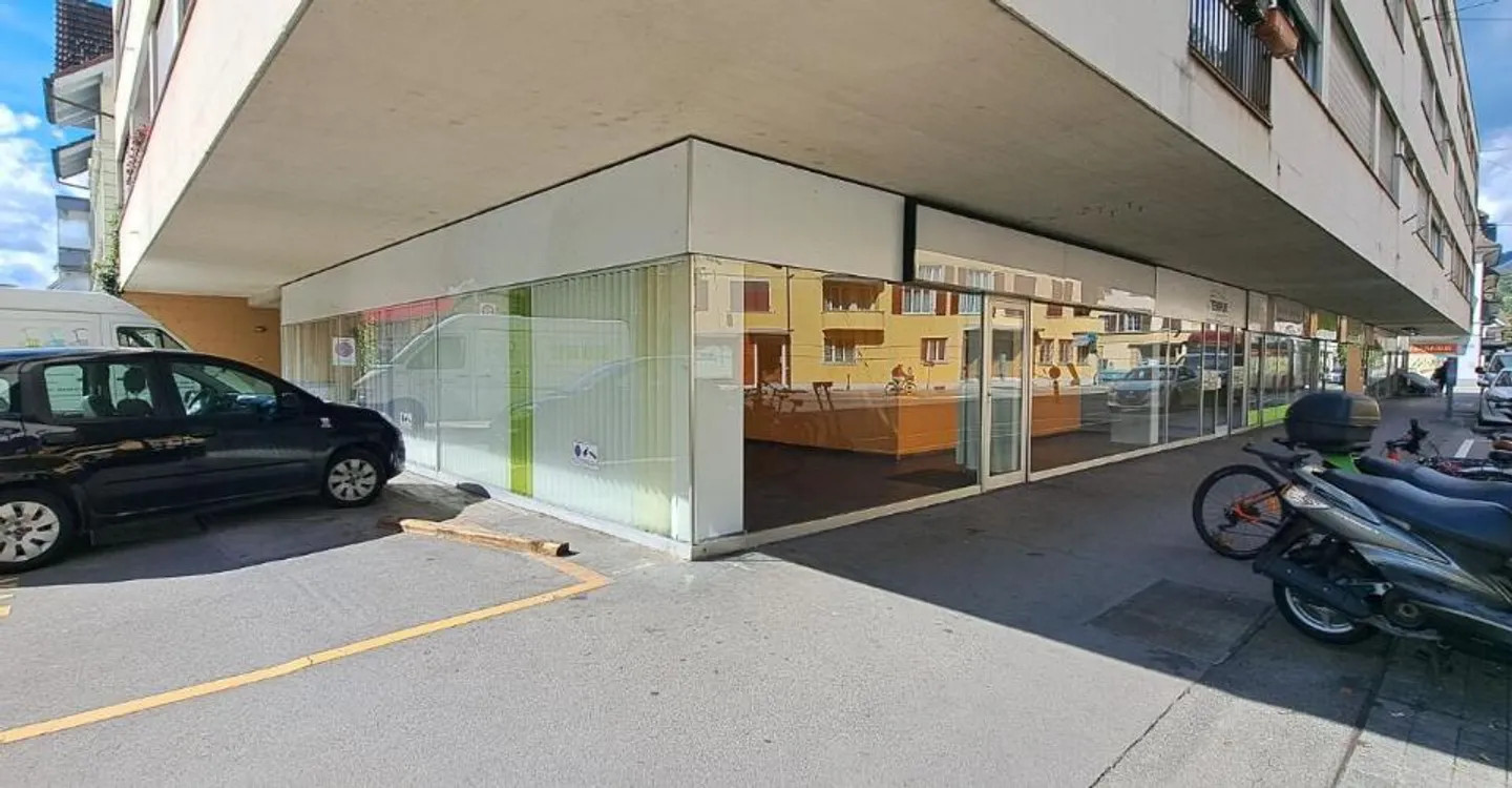 Commercial Space in Bienne - Photo 5 of 6