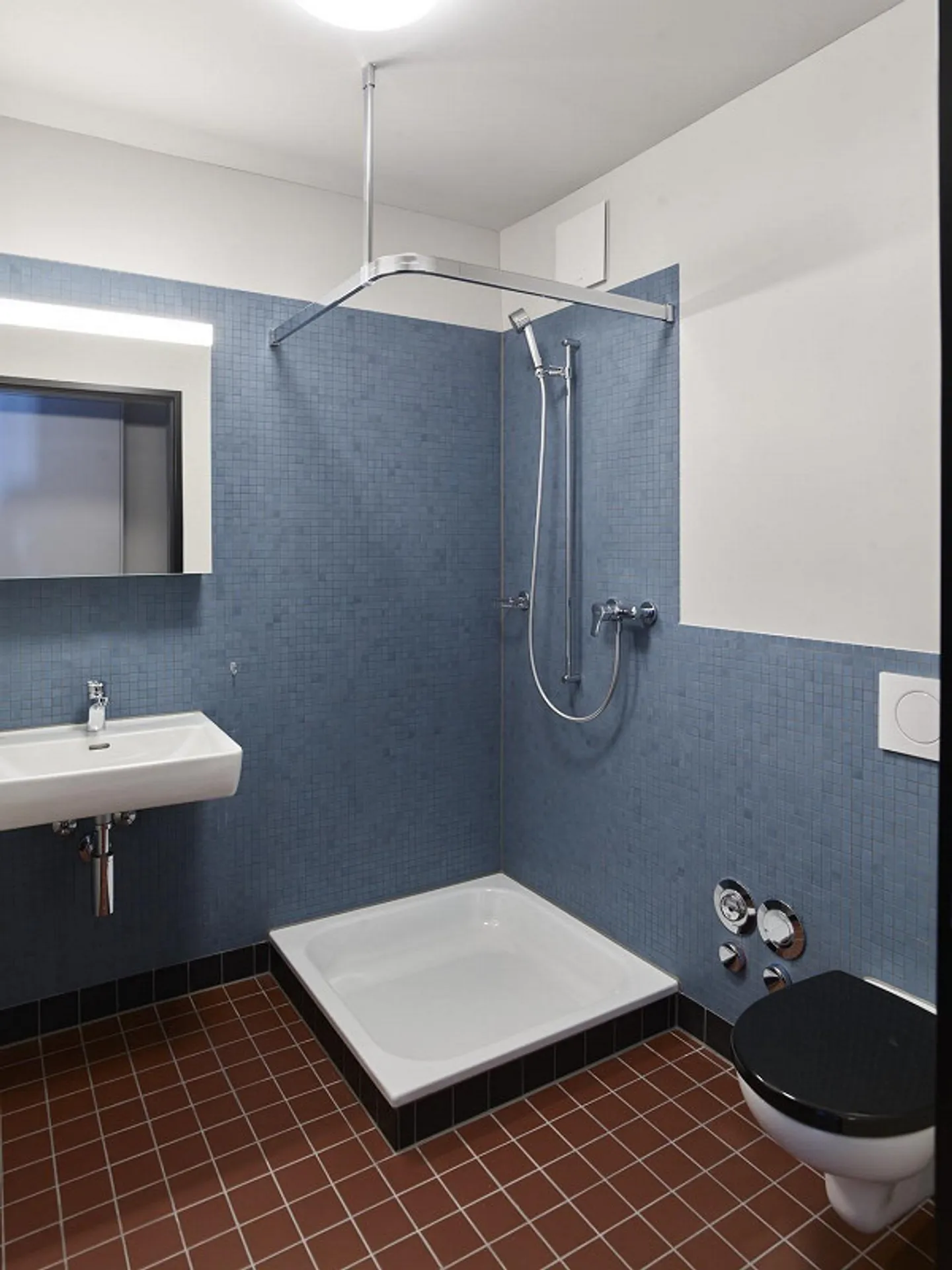 Oasis de bien-être : Emménagez dans un appartement moderne de 2,5 pièces dans un emplacement de choix - Photo 6 sur 7