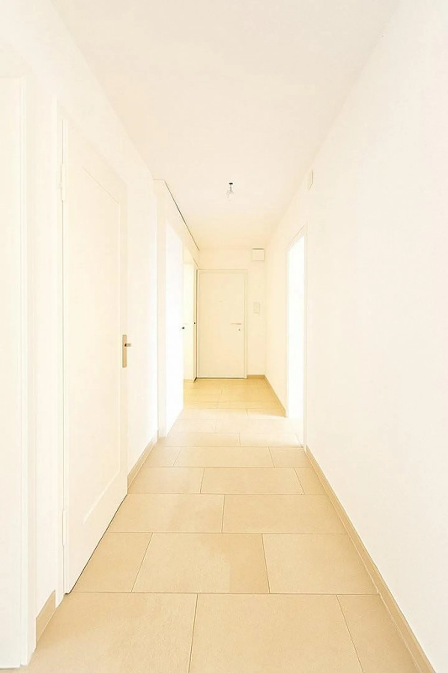 Zentrale Wohnung nähe Albisriederplatz - Foto 8 di 12