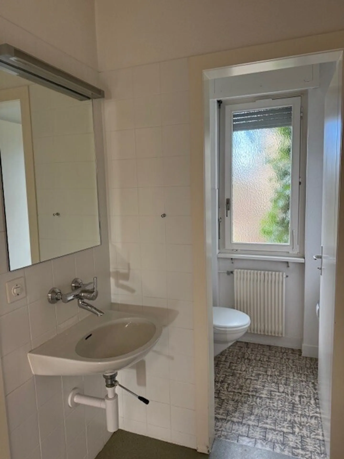 Espace commercial/pratique central de 220 m² - Photo 9 sur 12