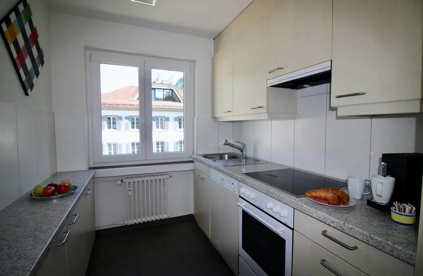 Appartamento arredato di 4,5 stanze in affitto temporaneo - Foto 6 di 11