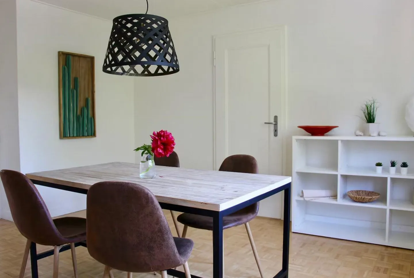 Appartamento arredato di 4,5 stanze in affitto temporaneo - Foto 3 di 11