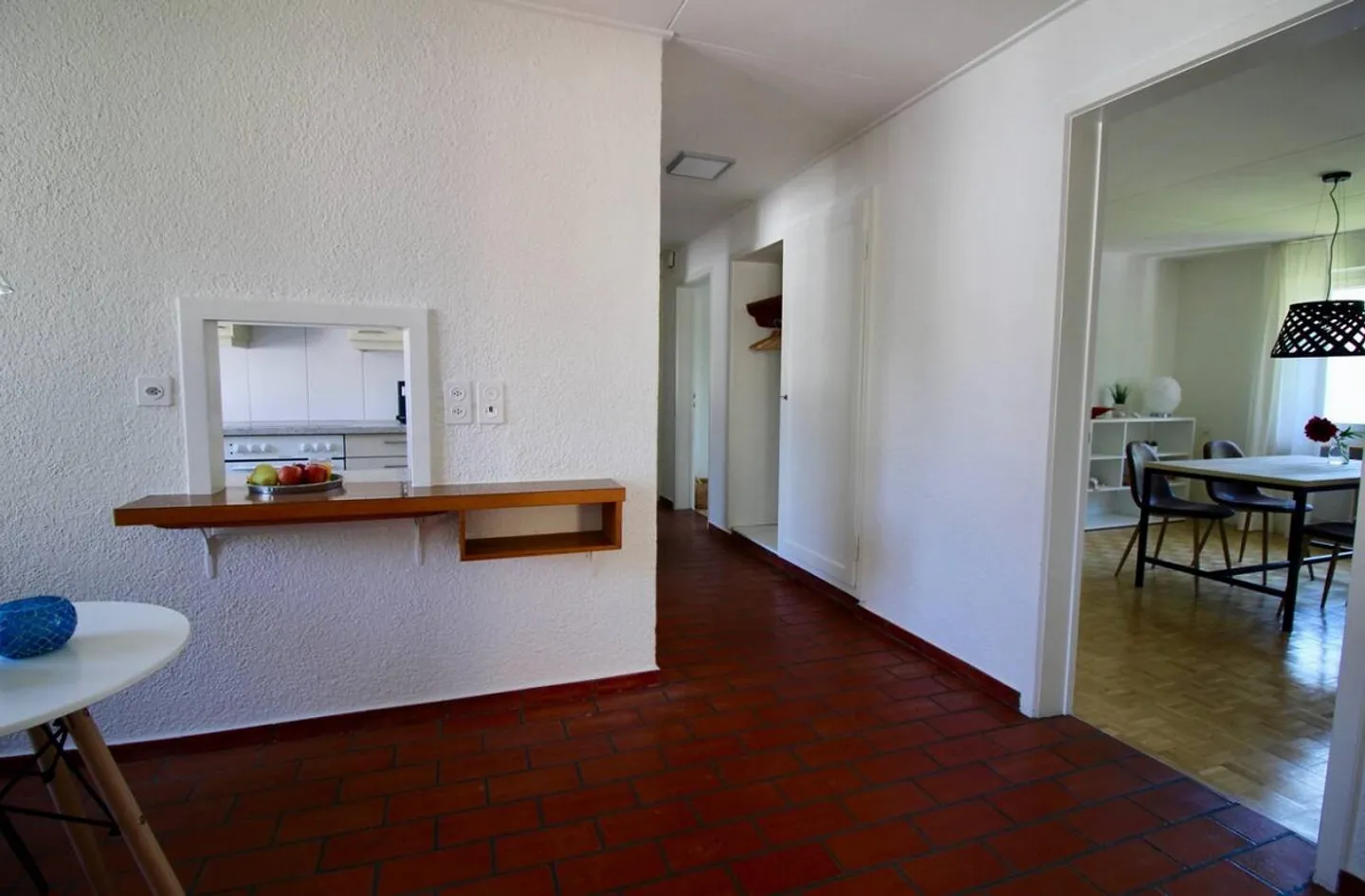 Appartamento arredato di 4,5 stanze in affitto temporaneo - Foto 4 di 11