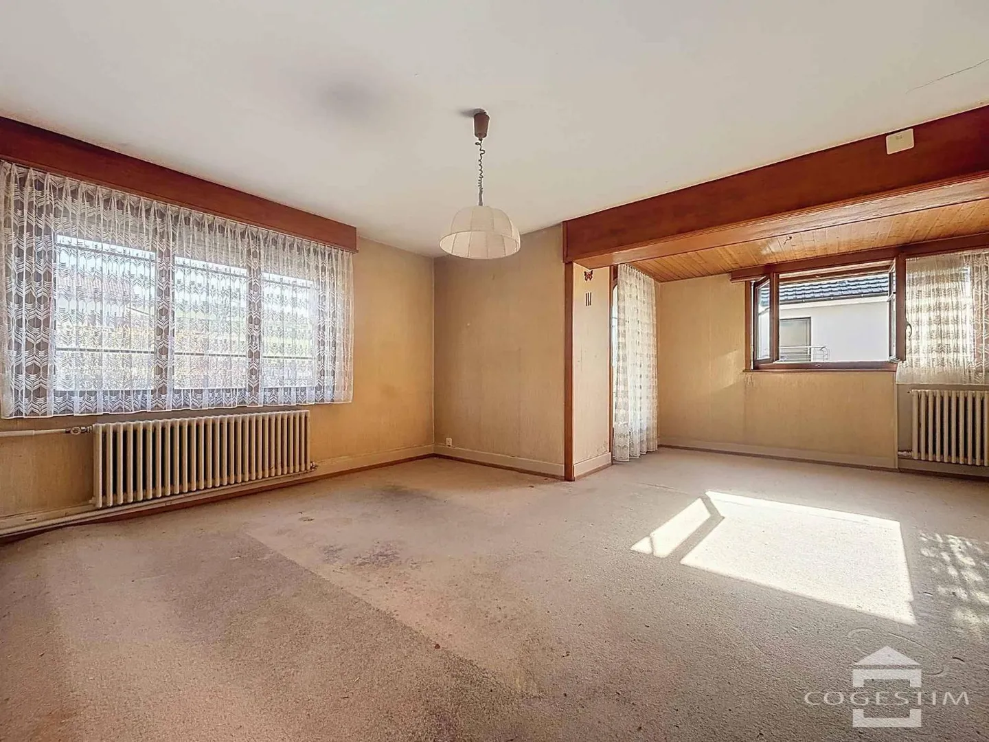 7-room house - Photo 4 of 13