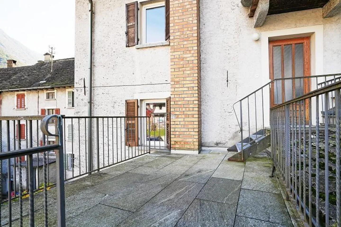 Casa bifamiliare con rustico nel centro del villaggio - Foto 38 di 46