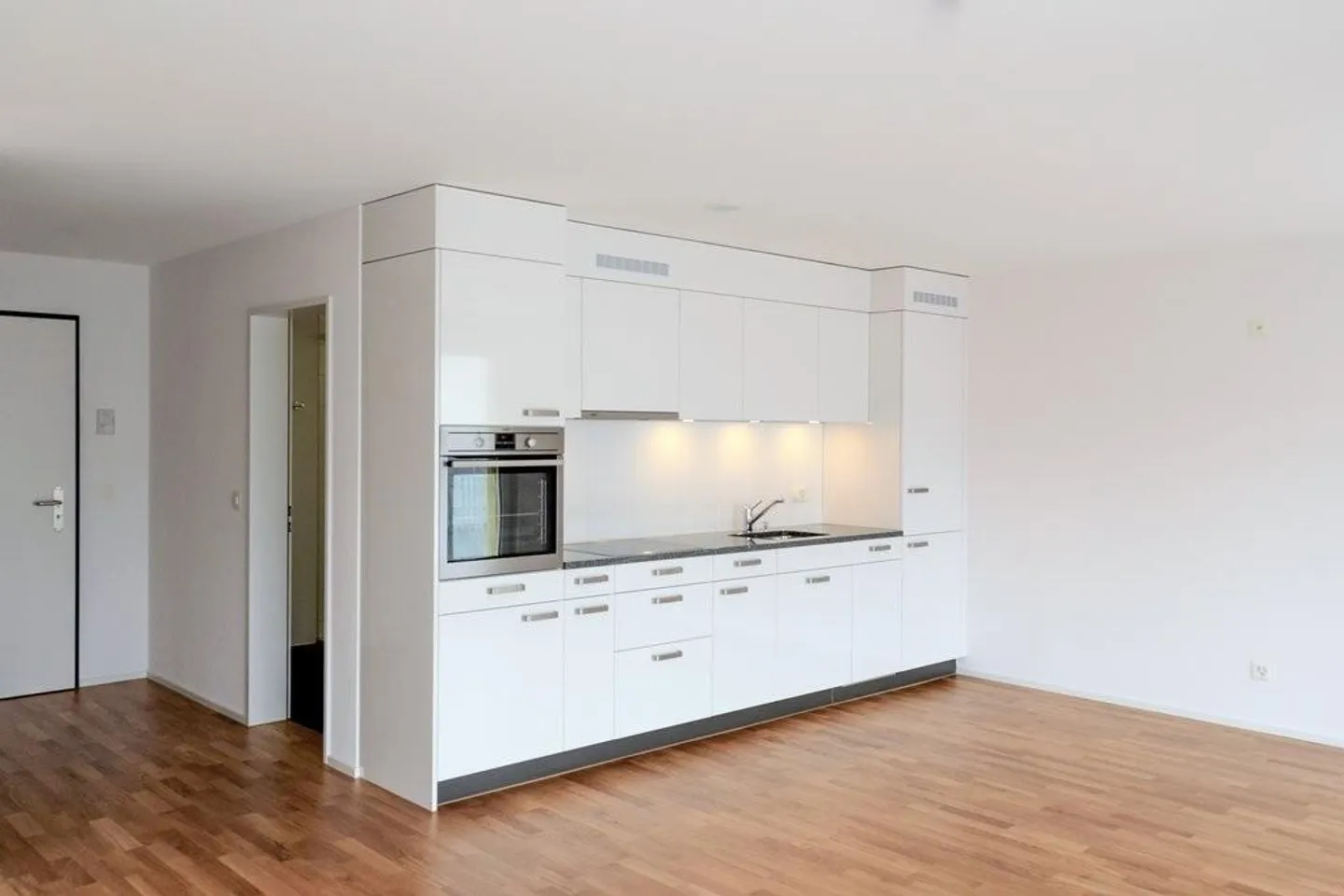 Moderne Wohnung im Stämpfliareal - Foto 2 von 6