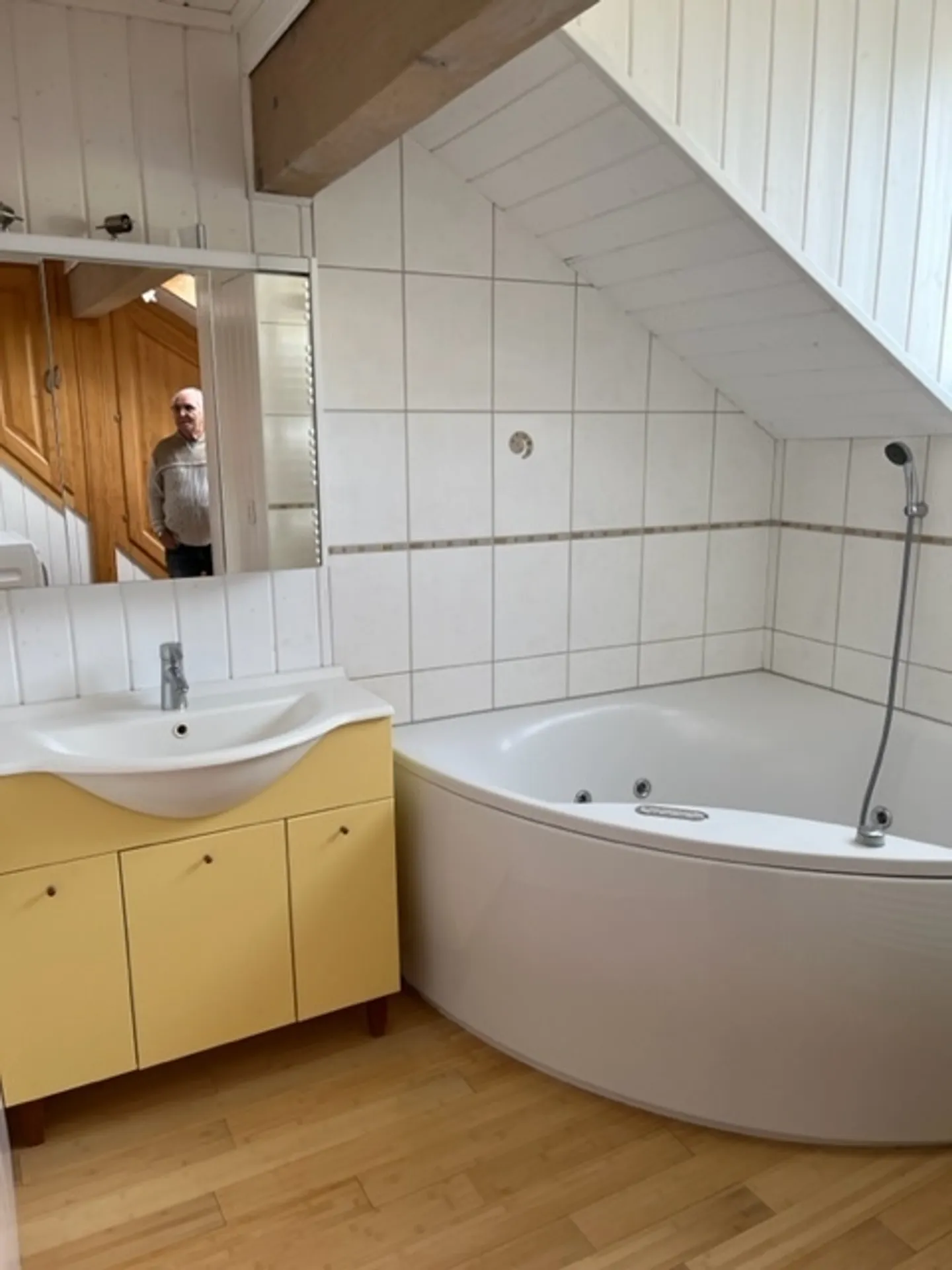 Appartement Partiellement Meublé - Photo 4 sur 7