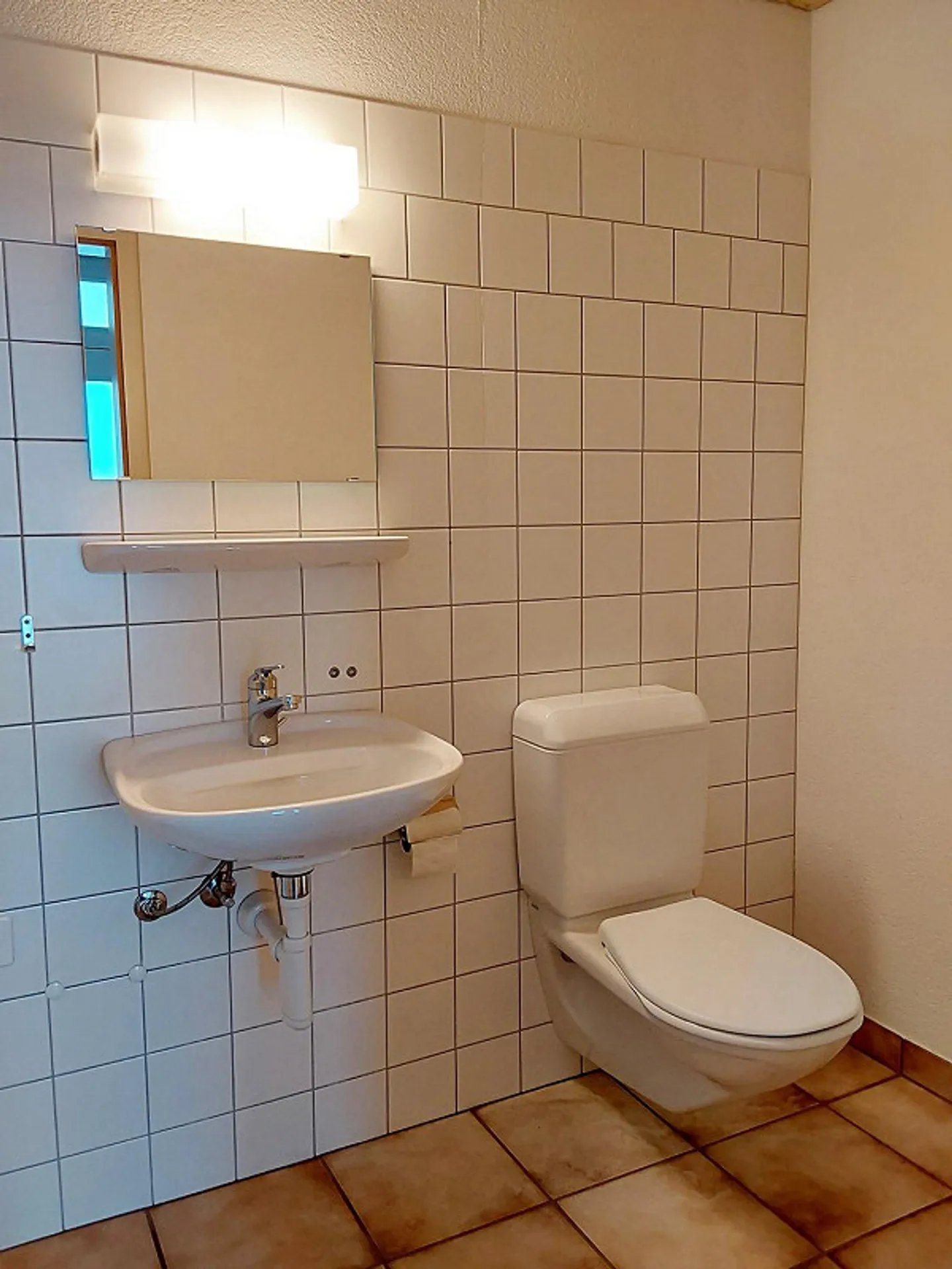 4 Room Apartment - Photo 10 of 13