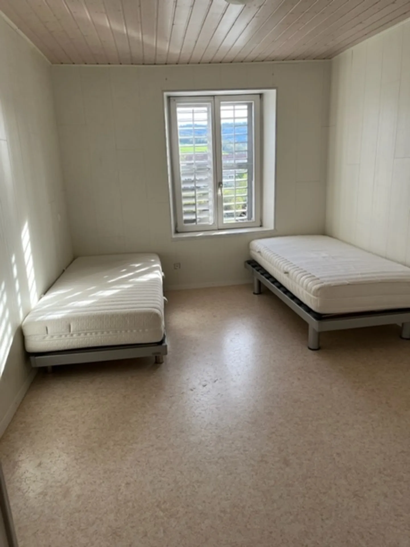 Appartement Partiellement Meublé - Photo 6 sur 7