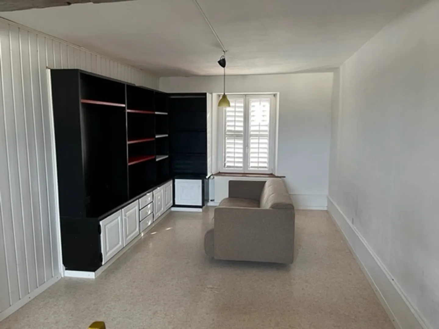 Appartement Partiellement Meublé - Photo 3 sur 7