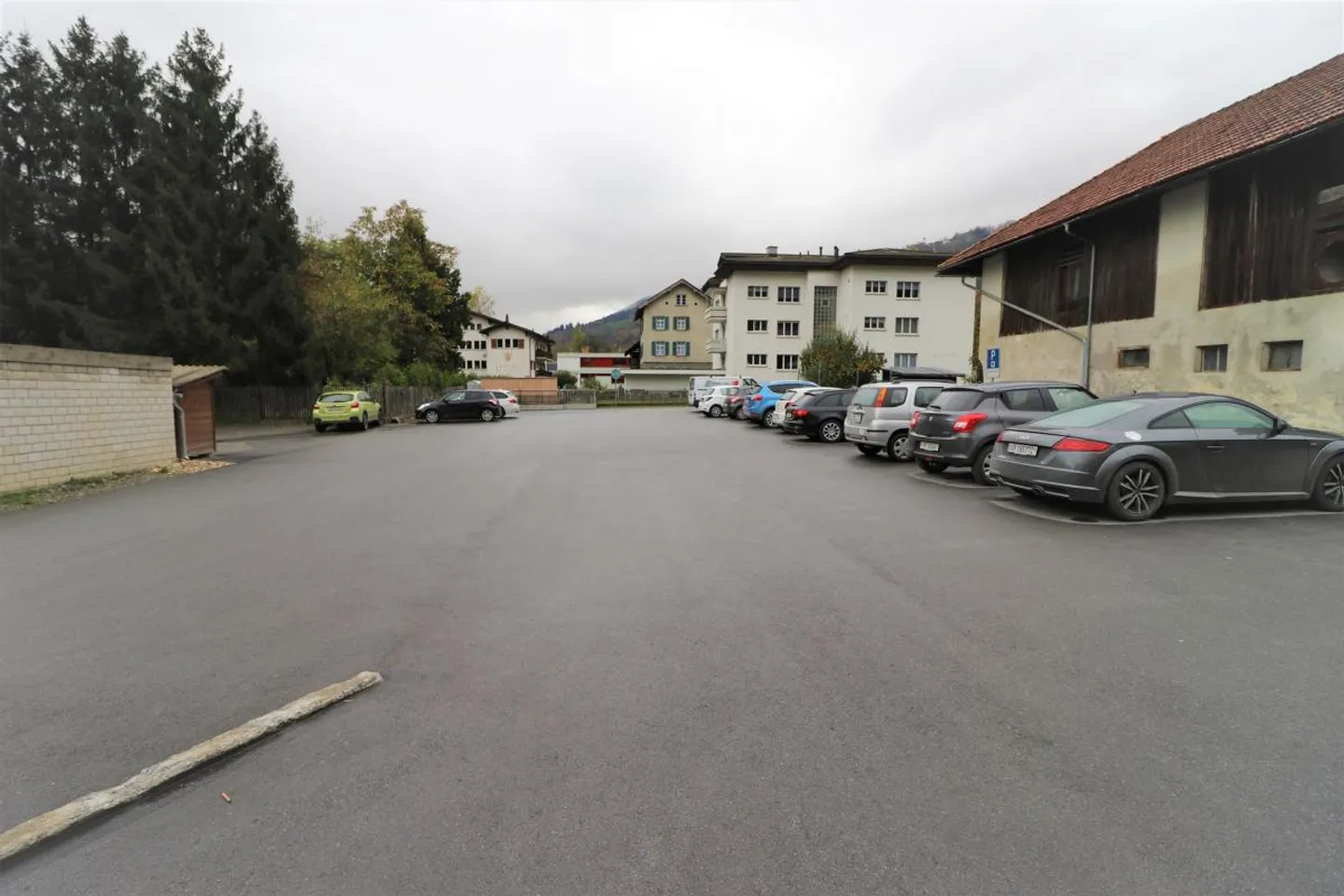 Spazio commerciale con un rendimento netto del 6% - Foto 9 di 13